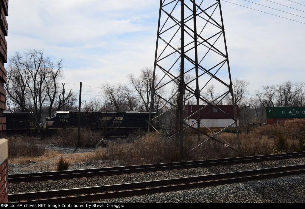 NS 7552 Broadside Shot